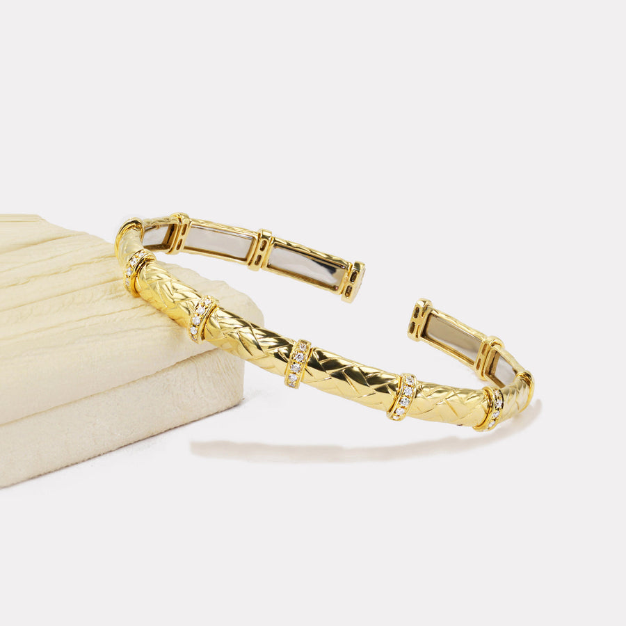 Bamboo Weaving Pavé Diamond Bangle - BGTC21120